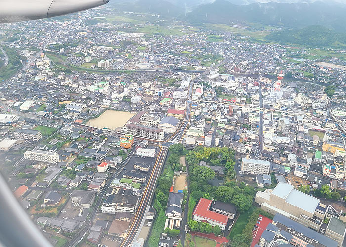 飛行機から見た五島市内画像