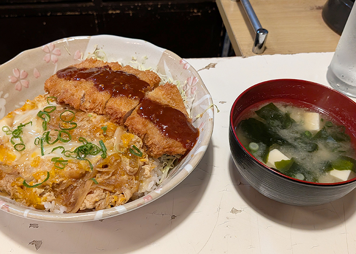 美味しいのは洋食だけじゃない！オリジナルの「カツ丼」