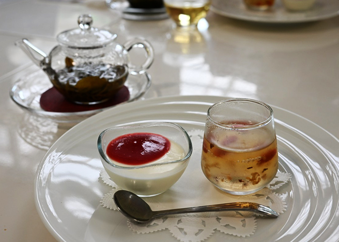 本日のデザート3種盛合わせ