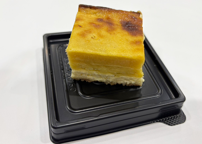 芋吉（チーズケーキ）
