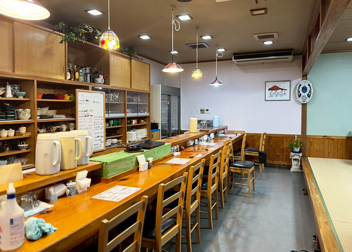 創作料理 京の店内