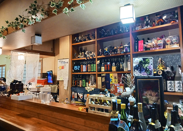 えあちゃんの居酒屋カフェのカウンター