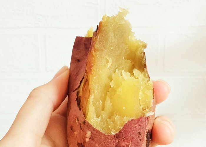 焼き芋は皮ごと食べて栄養と満足感をアップ