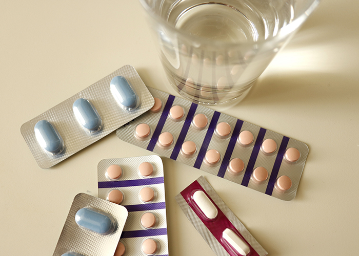 医薬品との飲み合わせに注意