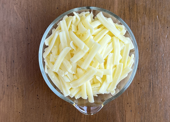 焼き芋アレンジ-とろーりチーズと黒胡椒の焼き芋グラタン風