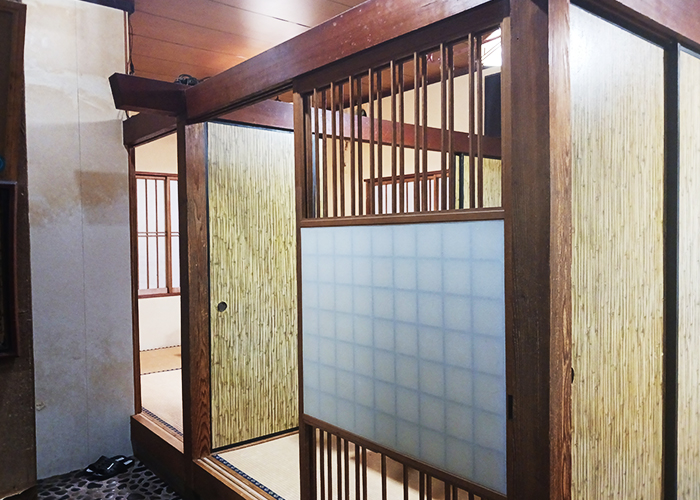 三井楽の居酒屋「伊勢吉」の個室