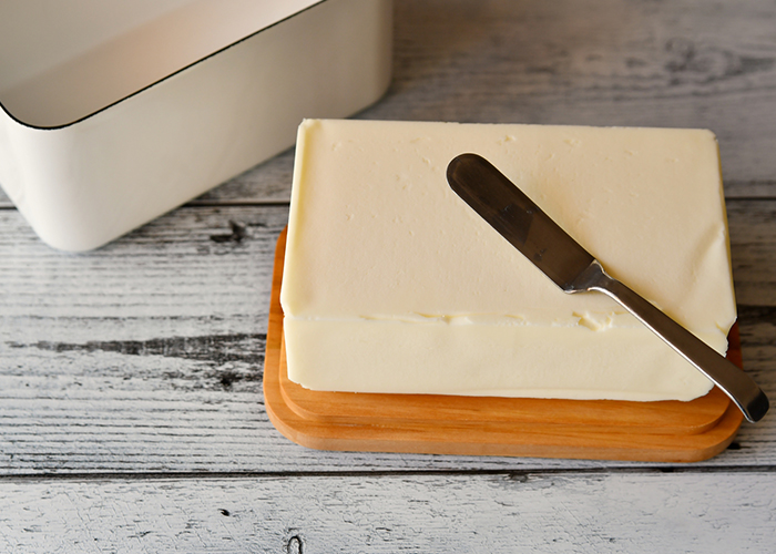 焼き芋アレンジ-王道の組み合わせ！バターじゅわ〜る焼き芋