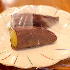 紅芋の特徴や栄養価、美味しい食べ方は？紅芋とさつまいもの違いも