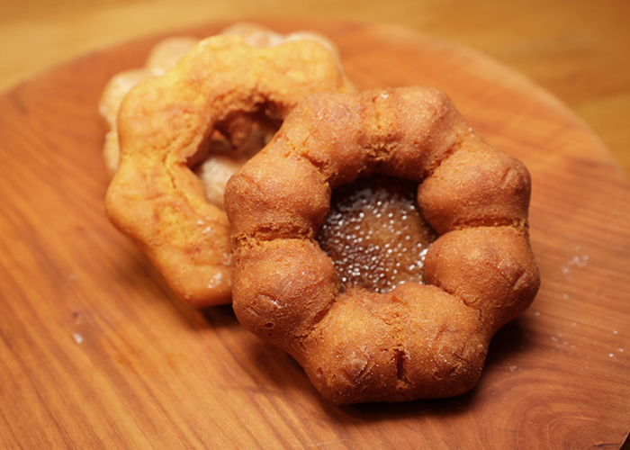 さつまいもの焼きドーナツ