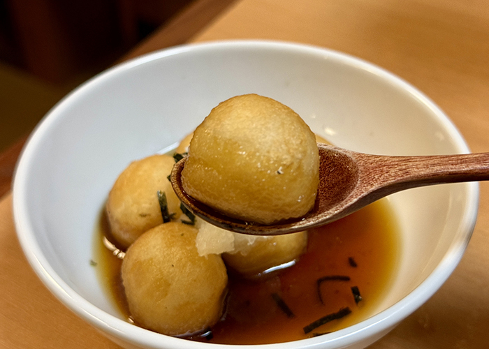 8位:もちもち食感が楽しいさつまいももち