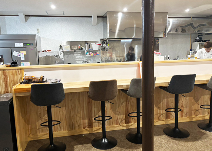 酒場ごえん-カウンター席