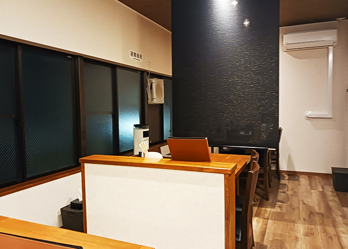 五島　味よし豚とん（とんとん）店内