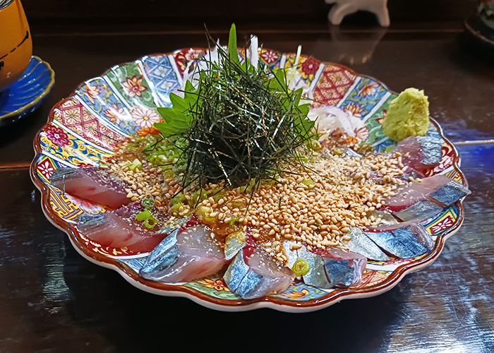 居心地屋 志庵(しあん)のサバのゴマ刺し