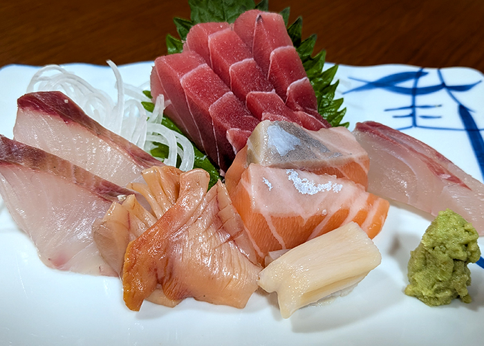 五島・福江の鮨 和(すしなごみ)刺身盛り1人前