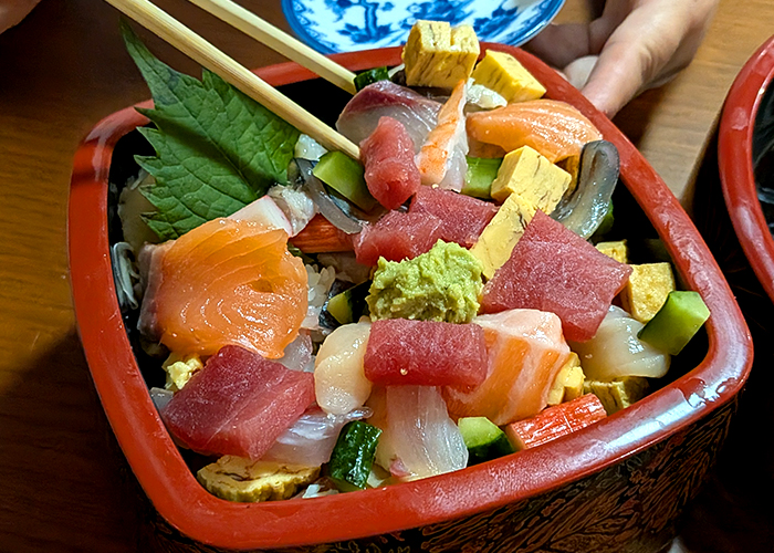 五島・福江の鮨 和(すしなごみ)ばらちらし