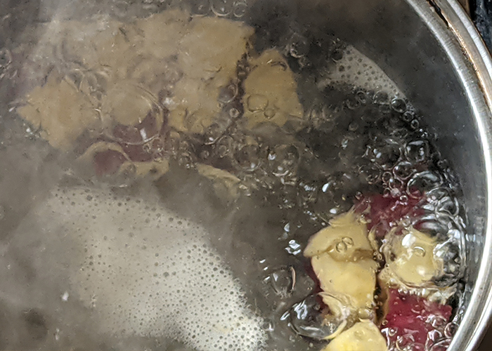 茹でて甘みを引き出す基本の調理法