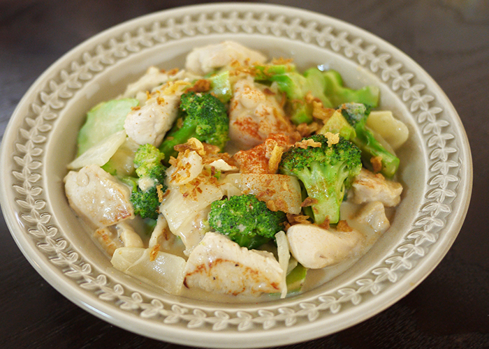 鶏むね肉のレンジ蒸し