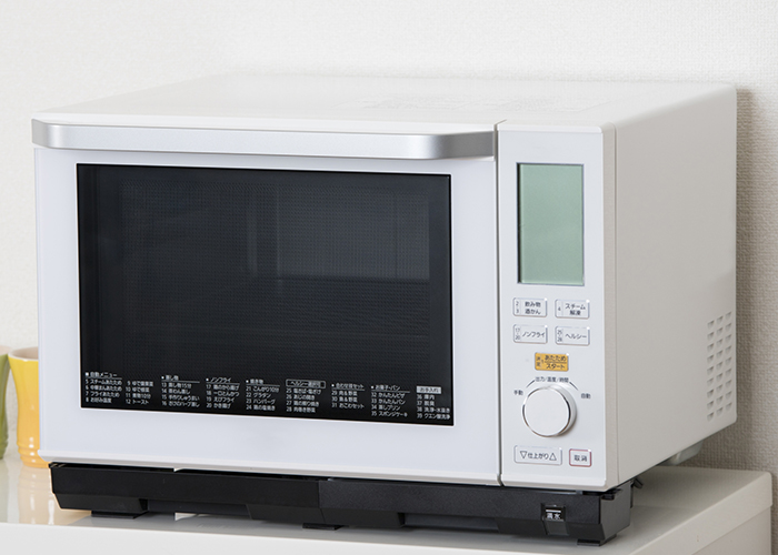 電子レンジ　メリット 時短で手軽に調理できる