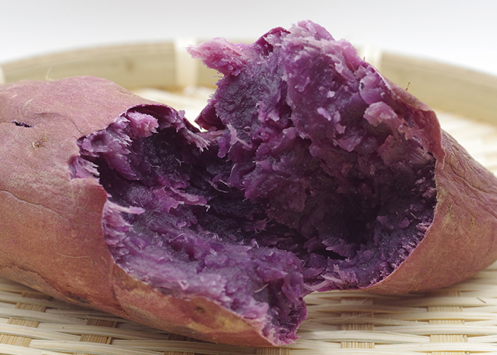 紫芋特有のアントシアニン