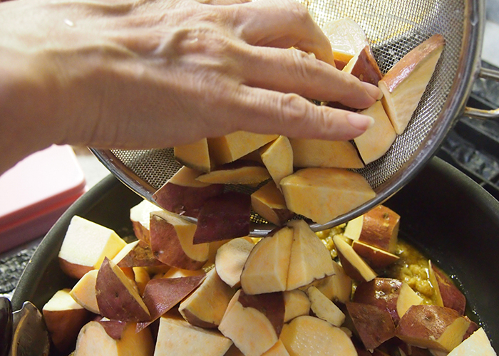 さつまいもは皮ごと加熱調理がおすすめ