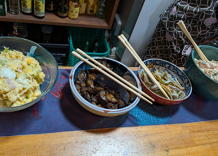 五島・きんぎょ　一皿200円のおばんざい②