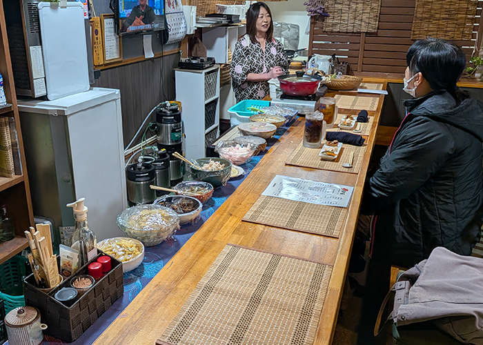 五島・きんぎょのカウンター
