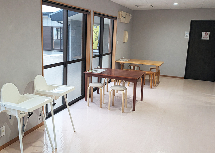 以前は老人福祉施設だった建物をそのまま活用