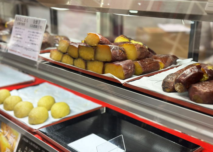 お芋専門店ではない地元のカフェやパン屋さんも参加