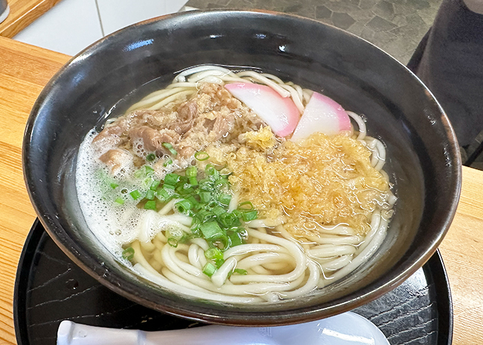名物の肉うどん