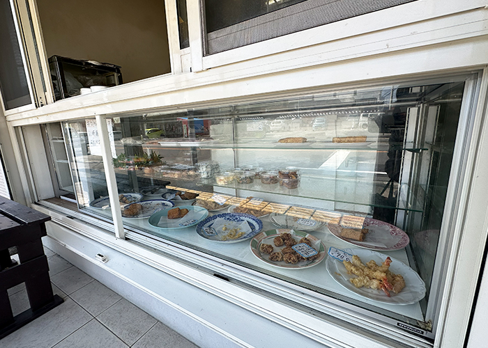 テイクアウト専用の「お惣菜コーナー」