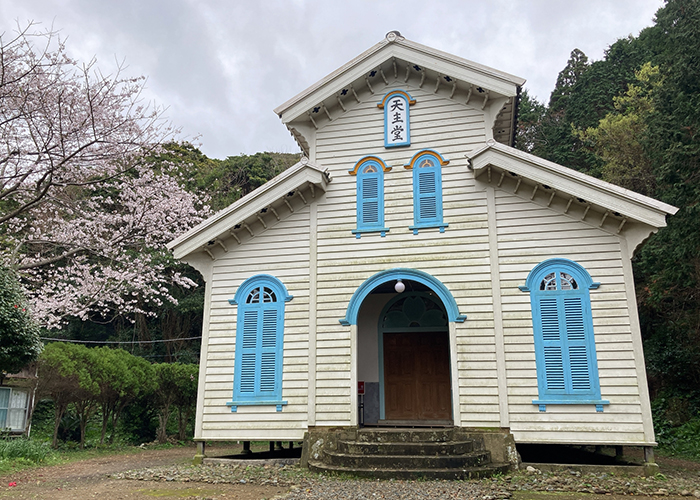 世界遺産の教会群を巡る祈りの旅