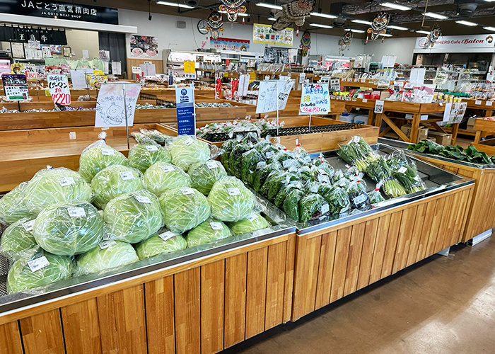 新鮮な野菜や果物が手に入る直売所