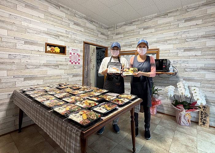 あいちゃんち店主と娘さん