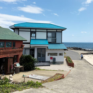 【五島 グルメ】目の前が海！絶景カフェ「波止場パーラァ」で味わう芸術的な至高のパフェ
