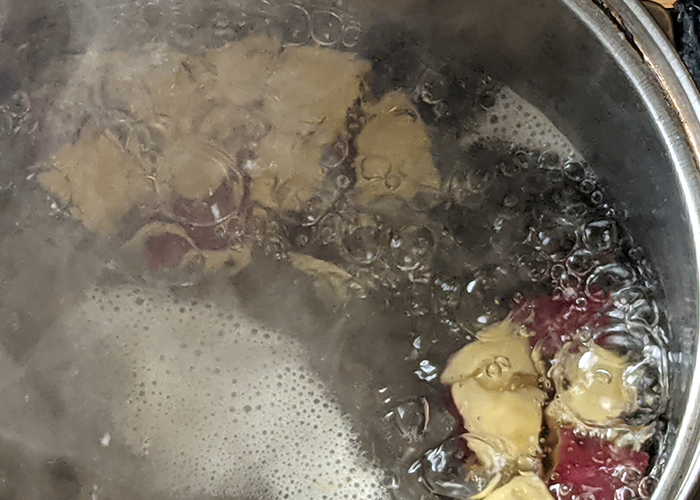 加熱は必須！蒸す・茹でる・焼くの基本手順